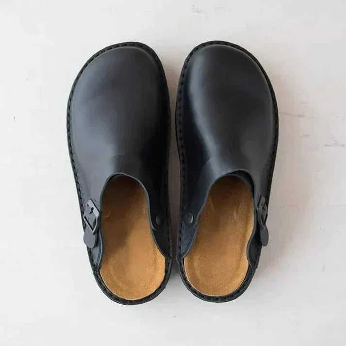 DONACCI Leather Clogs